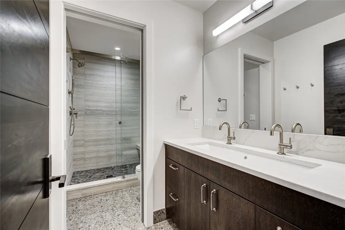 W 90 Trade Court, Keystone