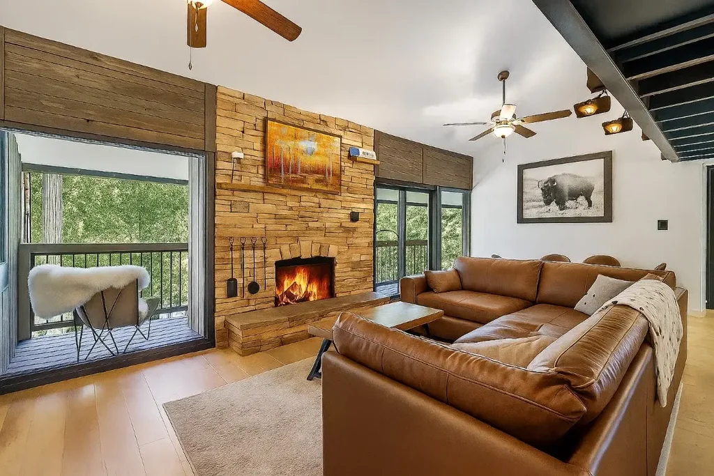 433 Wild Irishman Road 11304, Keystone