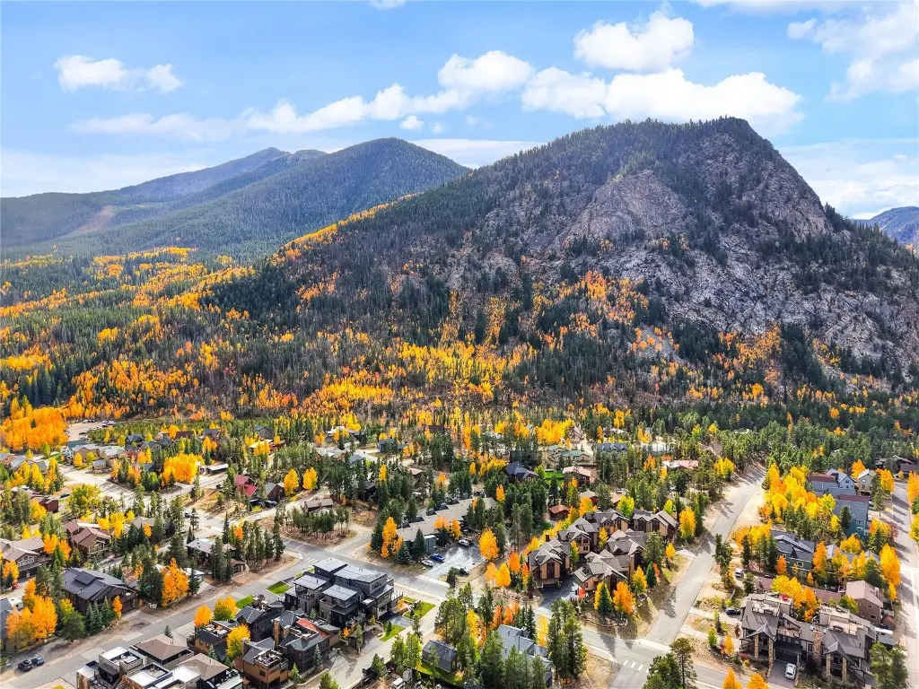 208 Frisco Alley, Frisco