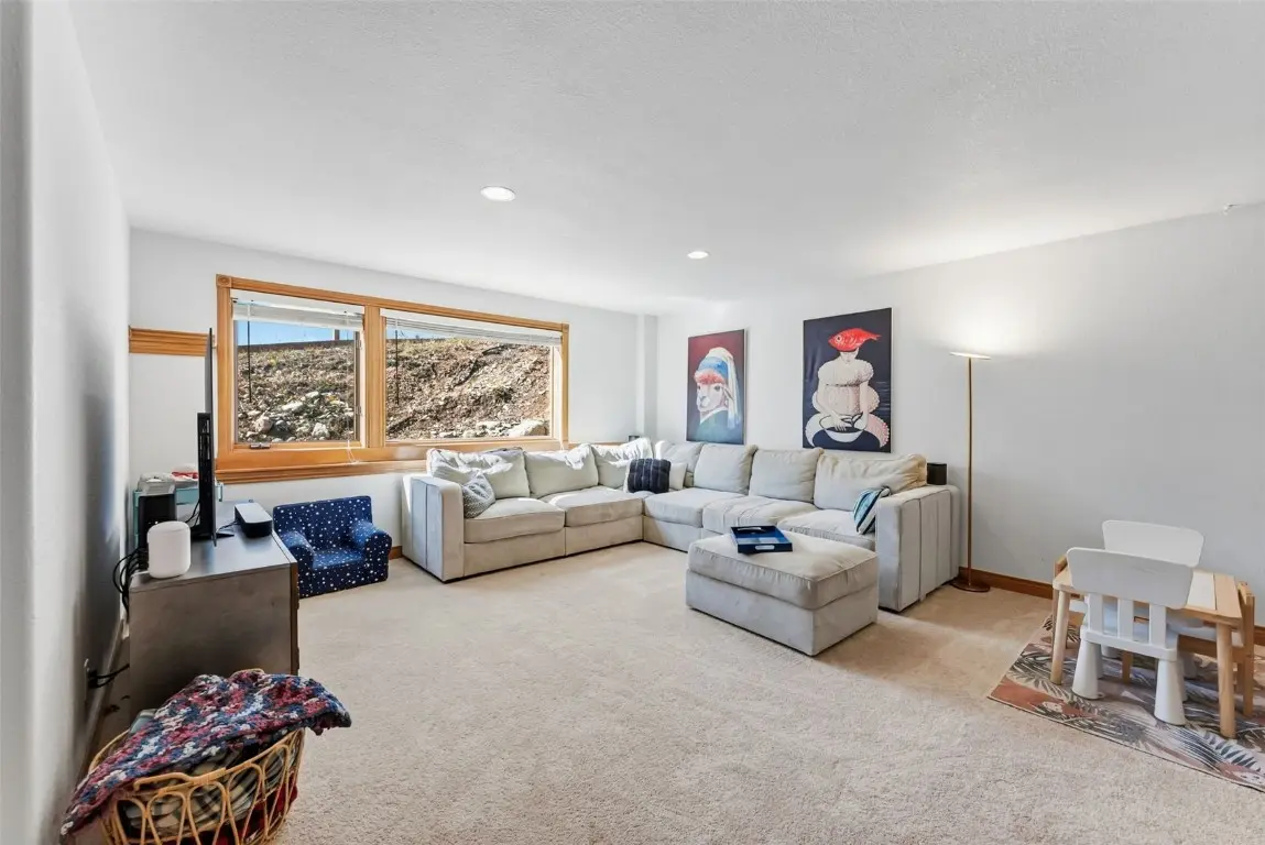 79 Landon Lane, Dillon