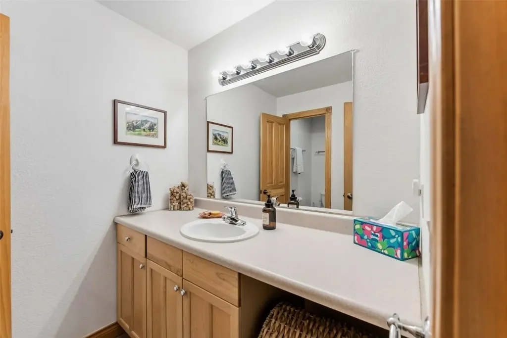 79 Landon Lane, Dillon