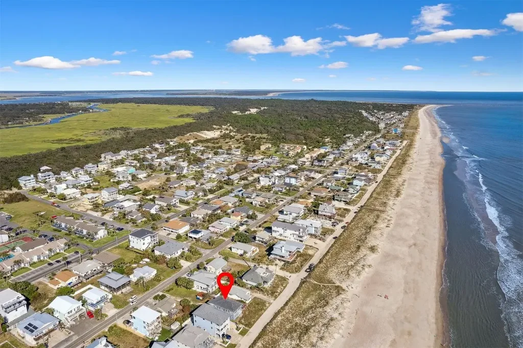 633 Ocean Avenue, Fernandina Beach