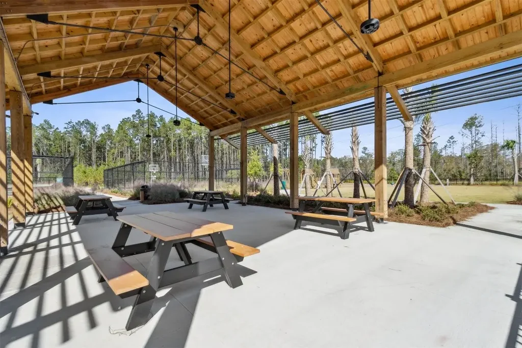 377 Saw Palmetto Street, Yulee