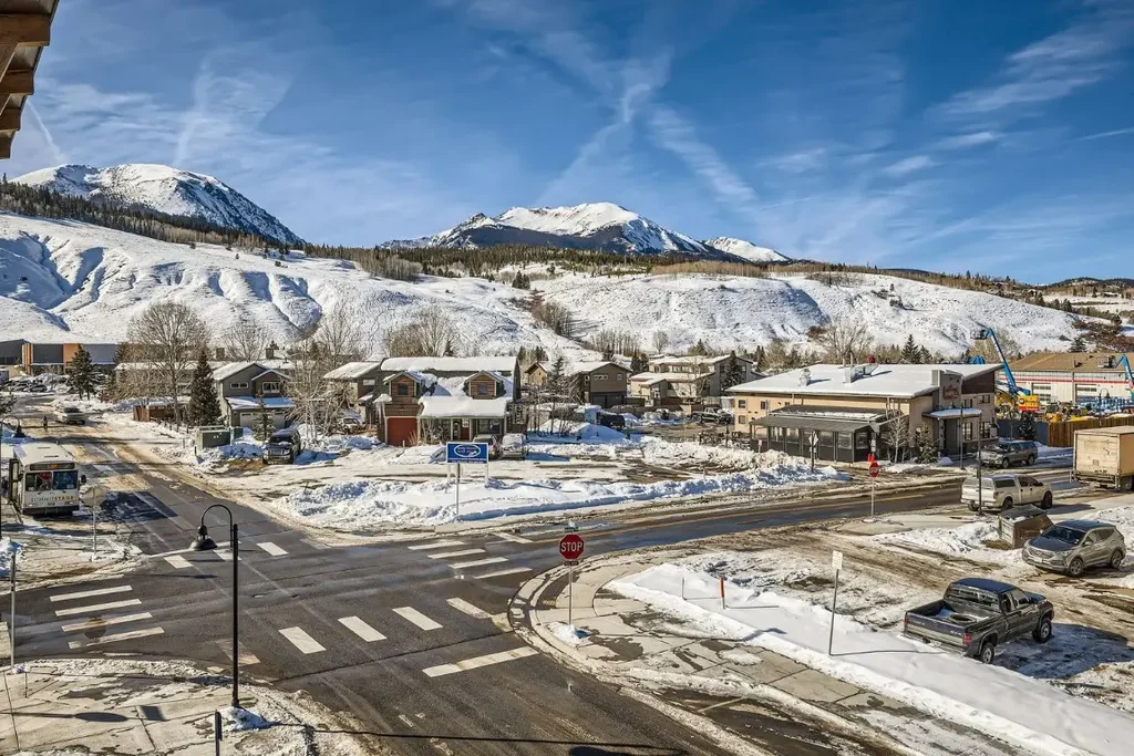 W 75 4th Street 306w, Silverthorne