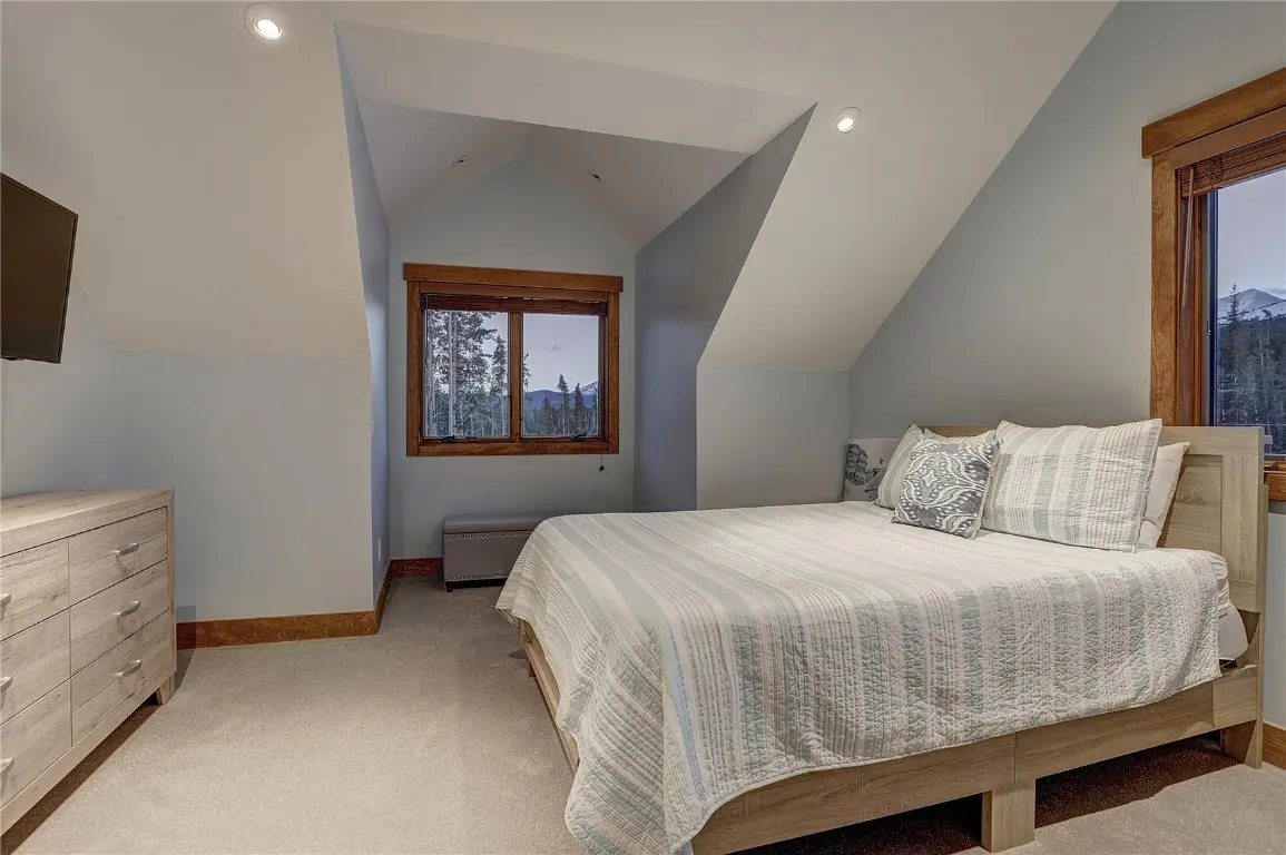 157 Barton Way, Breckenridge