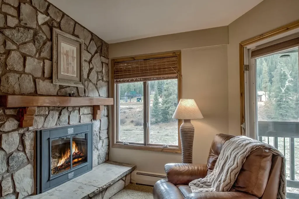 56 Uneva Place 204, Copper Mountain