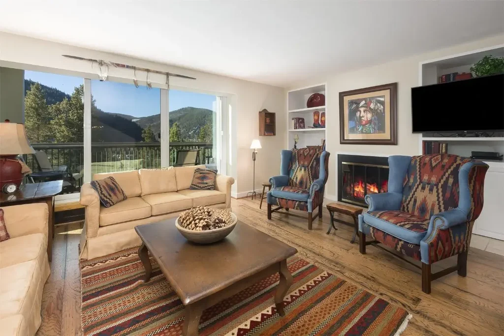 22097 Saints John Road 2526, Keystone