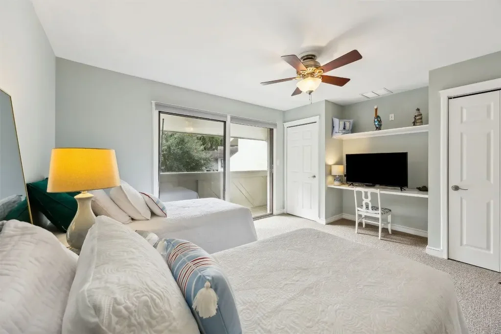 3033 Sea Marsh Road, Fernandina Beach