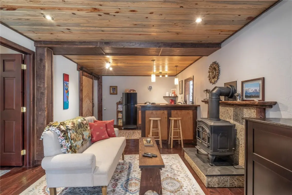 495 Edgewood Road, Alma