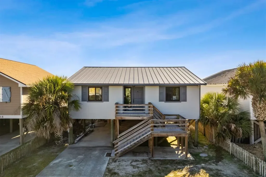 N 1336 Fletcher Avenue, Fernandina Beach