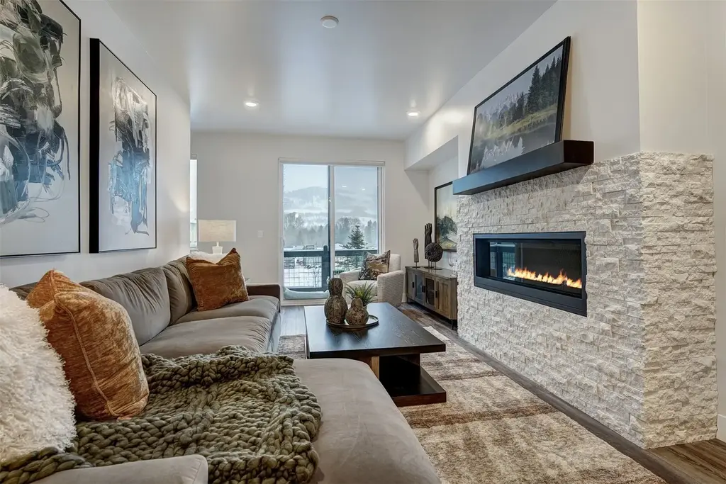 1301 Adams Avenue 118, Silverthorne