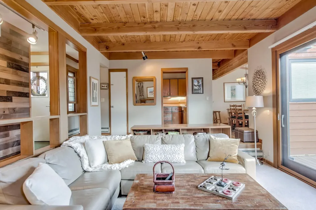 320 Tennis Club Road 1307, Keystone