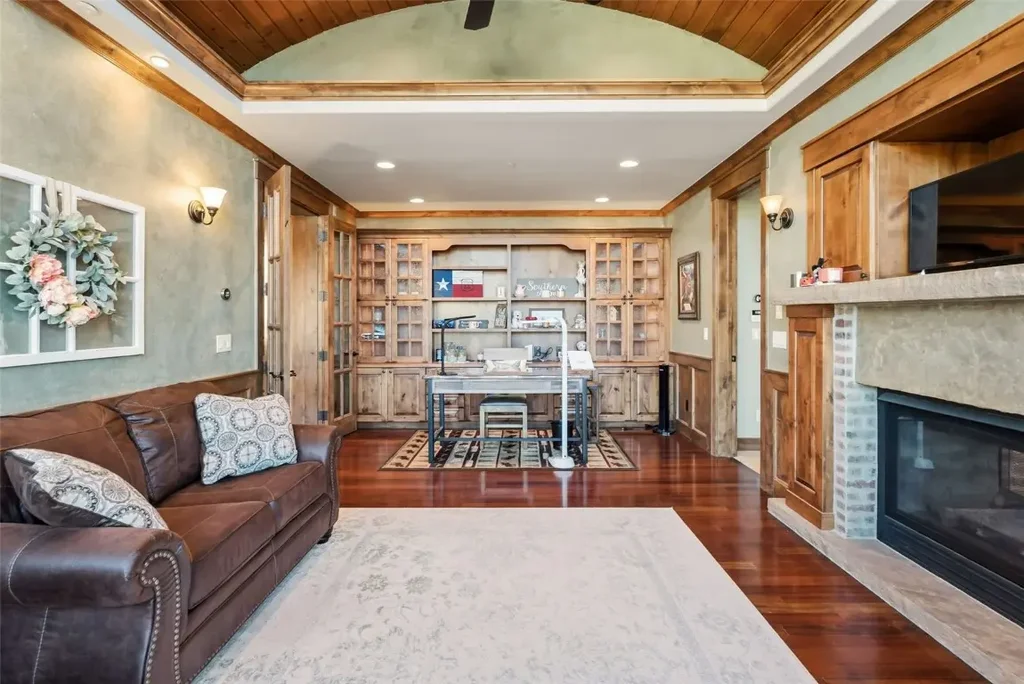 2140 Hunters Knob Road, Silverthorne