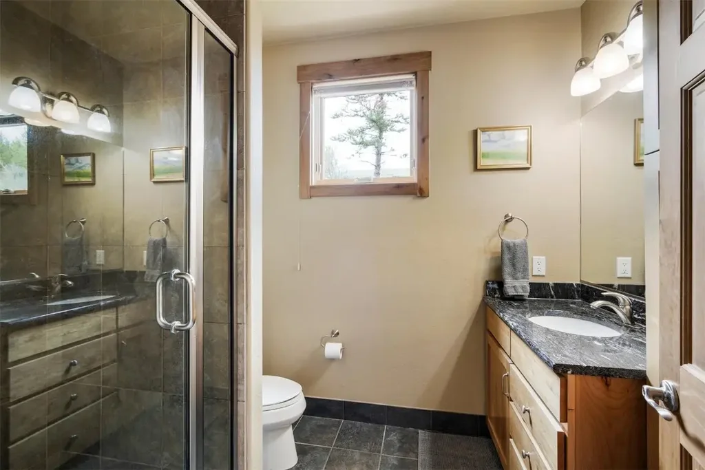 18 Laredo Drive 18, Silverthorne