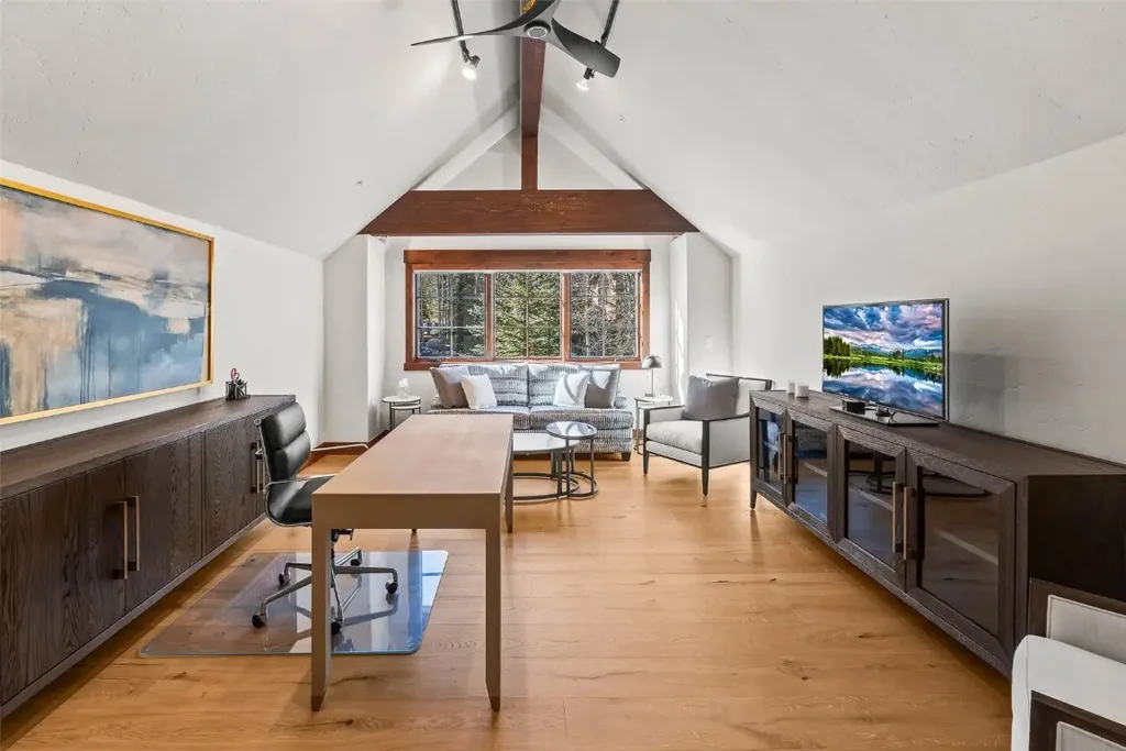 170 Middle Park Court, Silverthorne