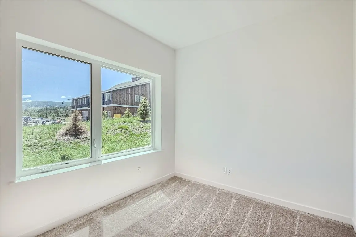 350 Stan Miller 103, Breckenridge