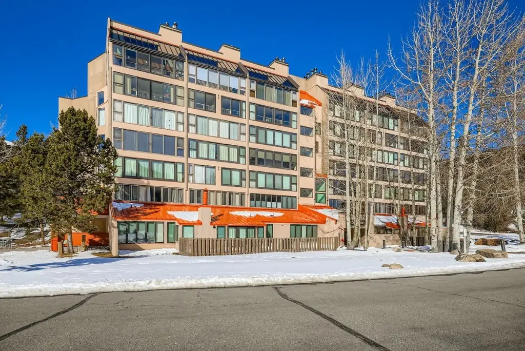 22340 Us Highway 6 1784, Keystone