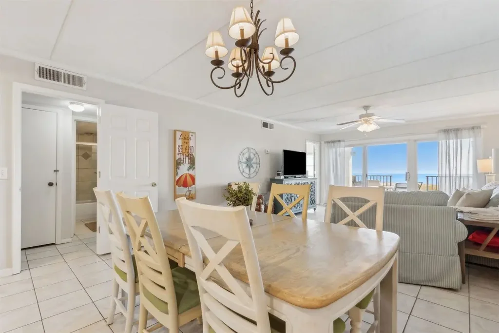 S 3350 Fletcher Avenue J1, Fernandina Beach