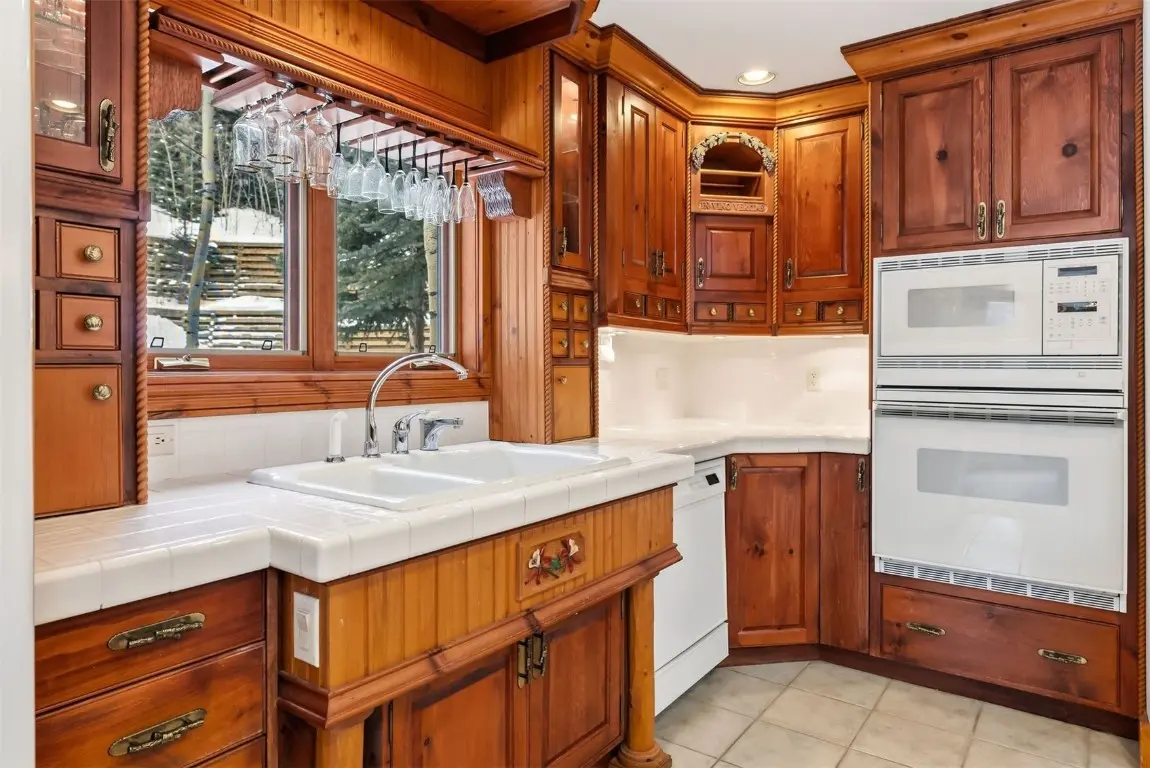 104 Woods Drive, Breckenridge