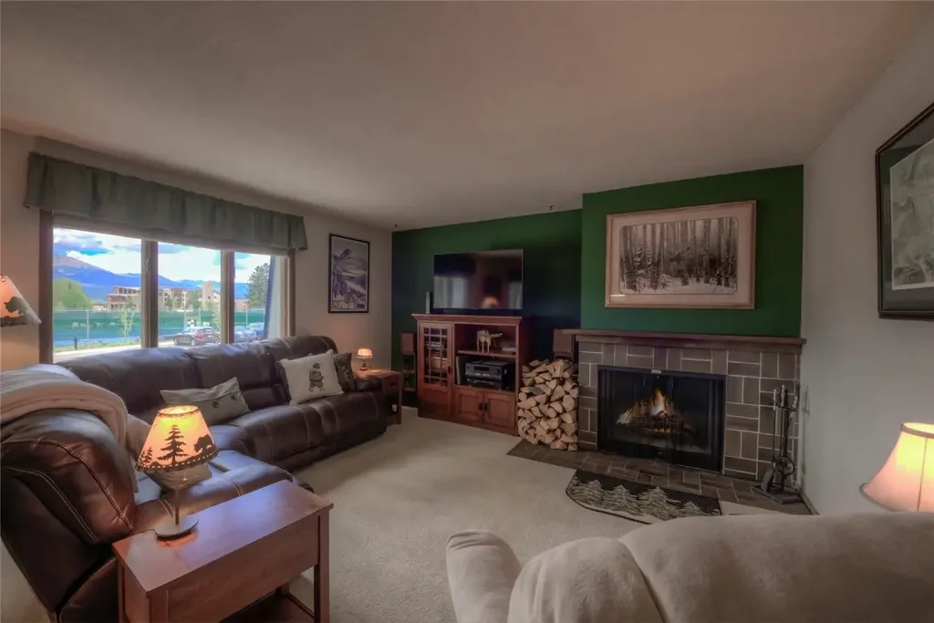 E 240 La Bonte Street 35, Dillon