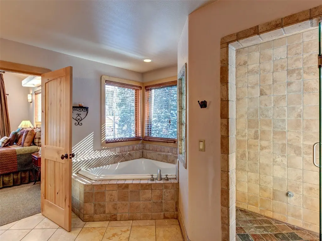 173 Cr 672, Breckenridge