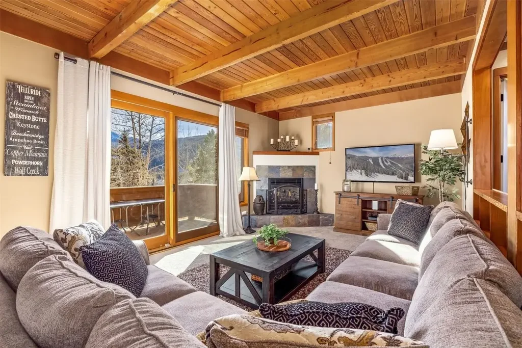 410 Tennis Club Road 1317, Keystone