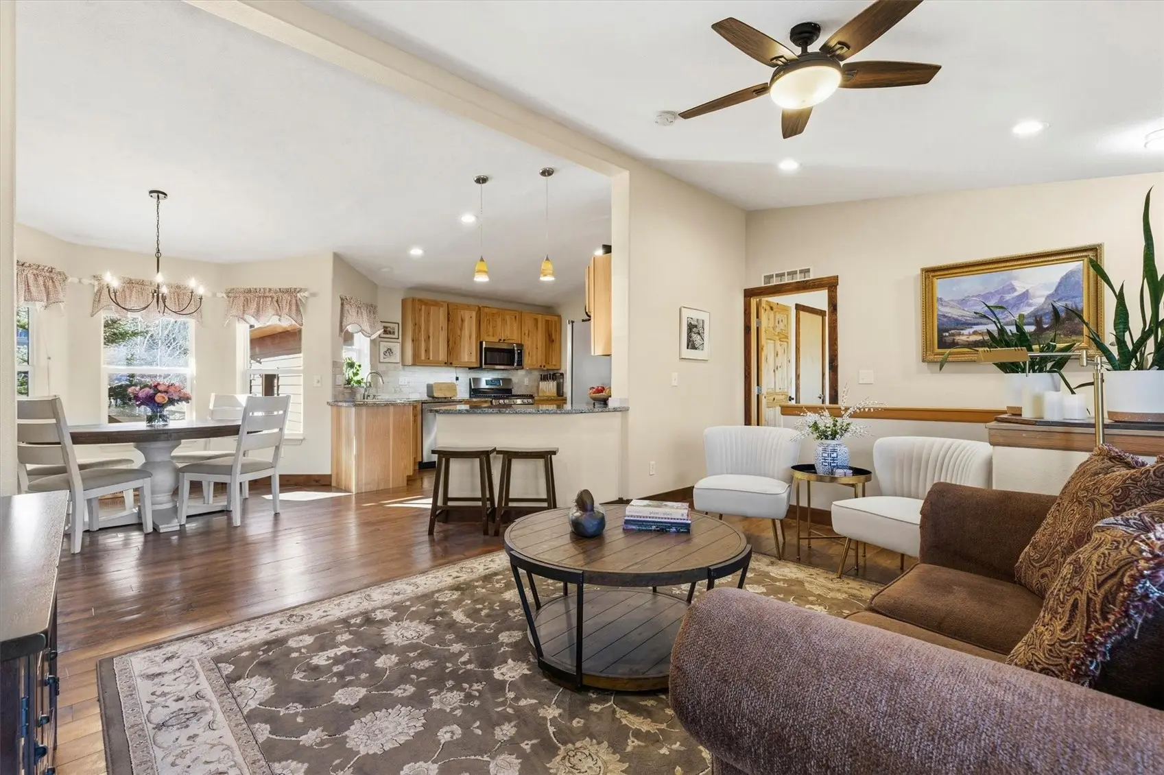 30345 Coyote Run Court, Oak Creek