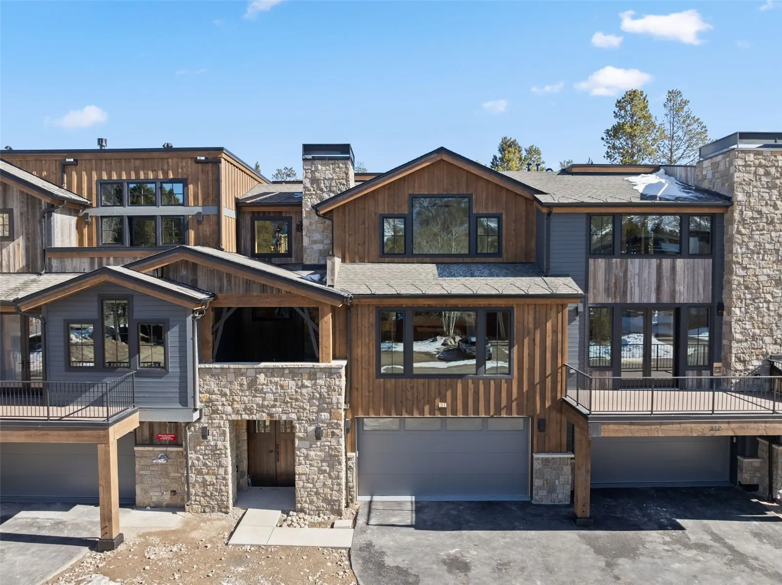 S 310 3rd Avenue 2, Frisco