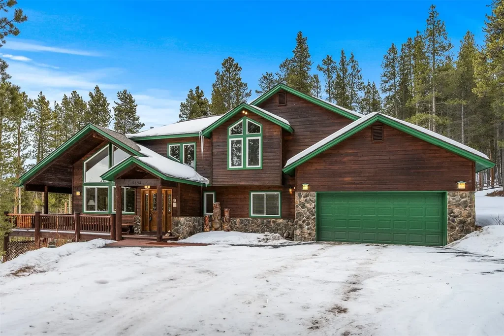 696 Moonstone Road, Breckenridge