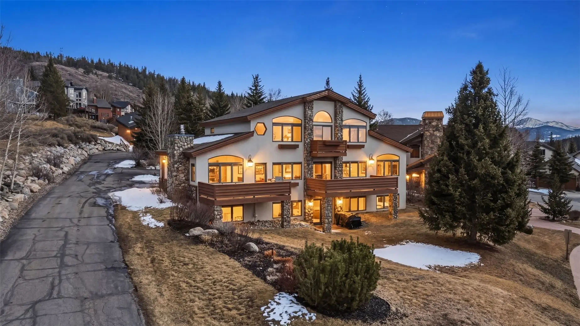 454 Ensign Drive B, Dillon