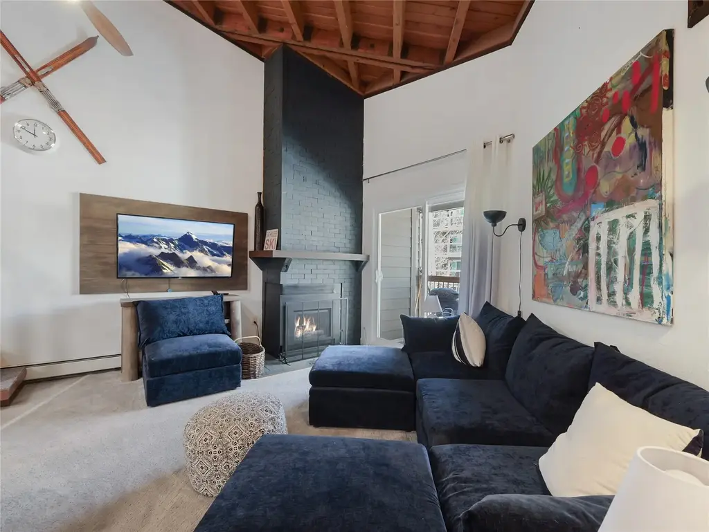 8100 Ryan Gulch Road 307, Silverthorne