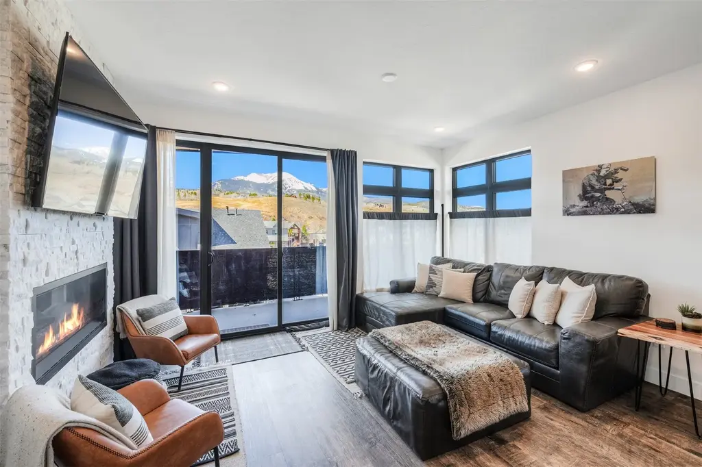 930 Blue River Parkway 631, Silverthorne
