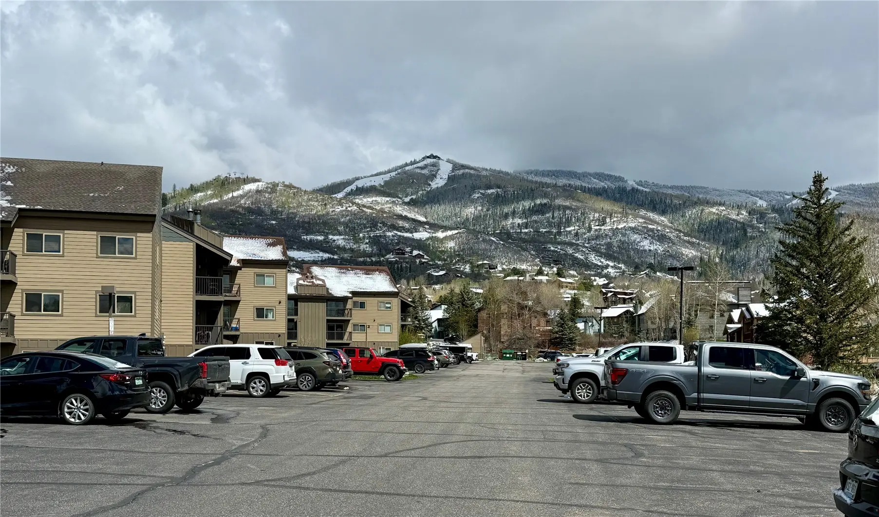 1535 Shadow Run Court 105, Steamboat Springs