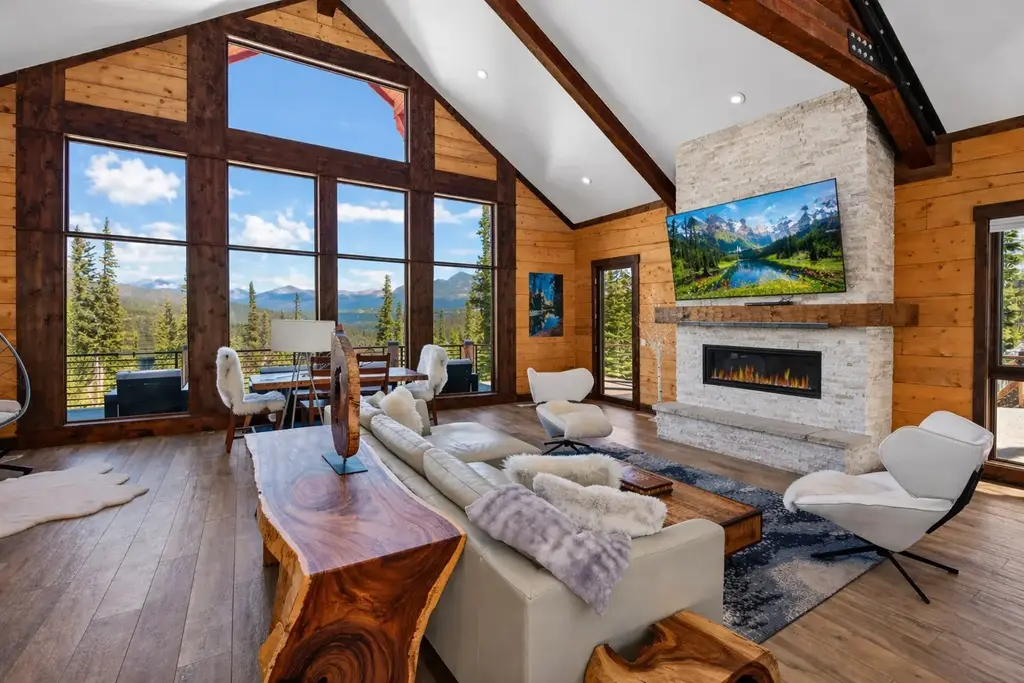 317 Hamilton Lane, Breckenridge