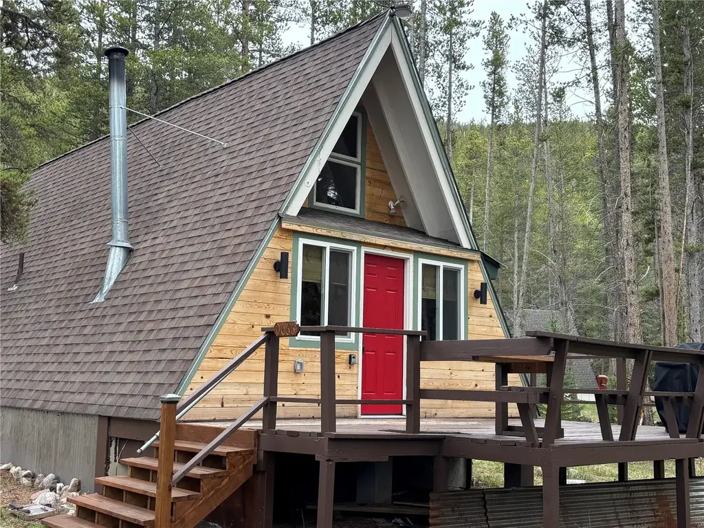 66 Creek Side Drive, Blue River