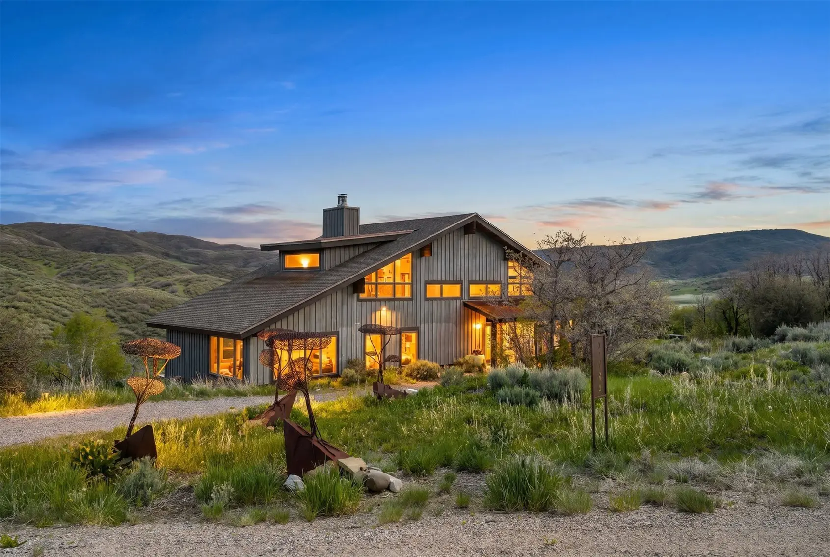 32090 Judge's Viewpoint, Oak Creek