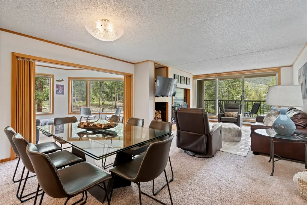 21650 Us Highway 6 2086, Keystone