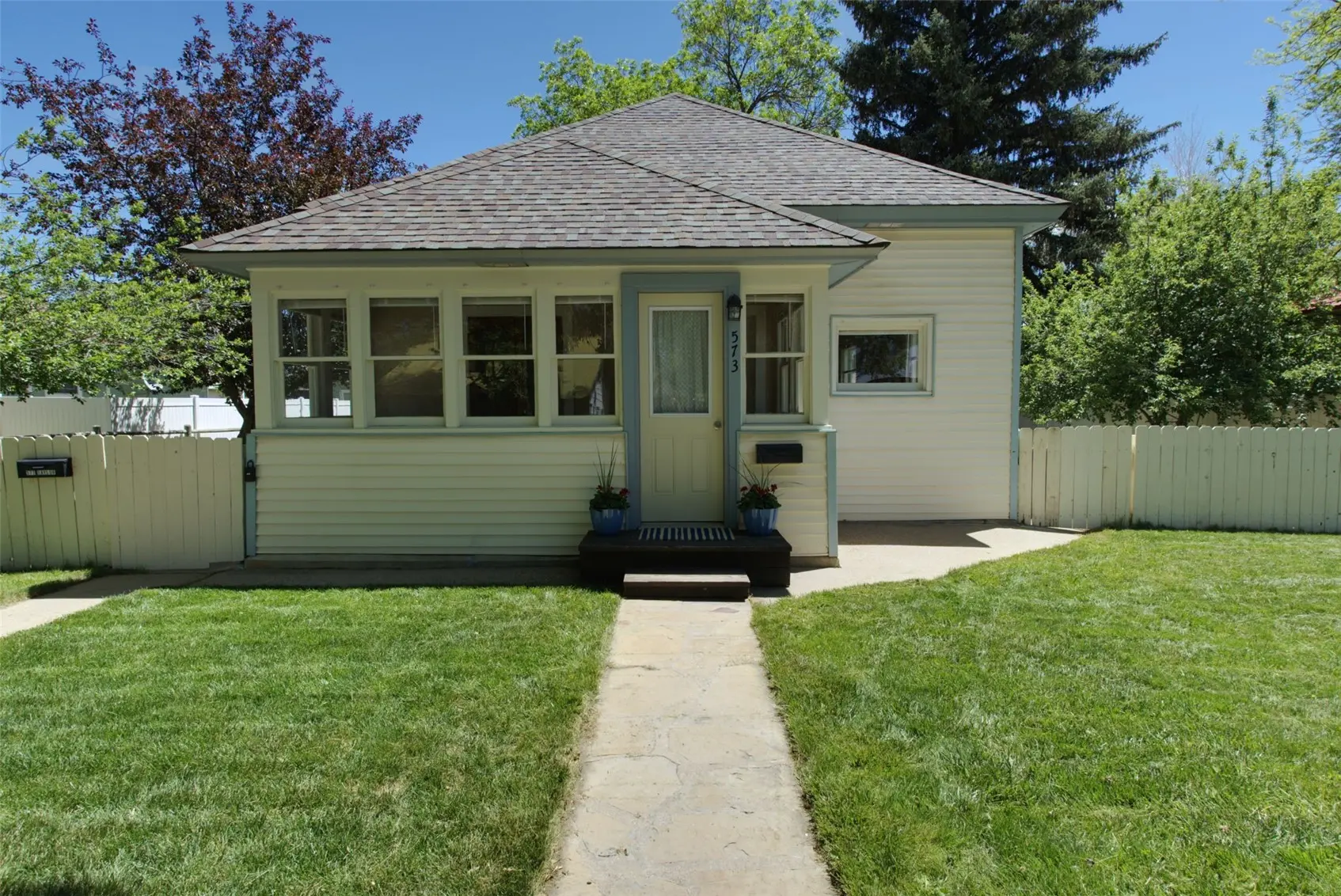 573 Taylor Street, Craig