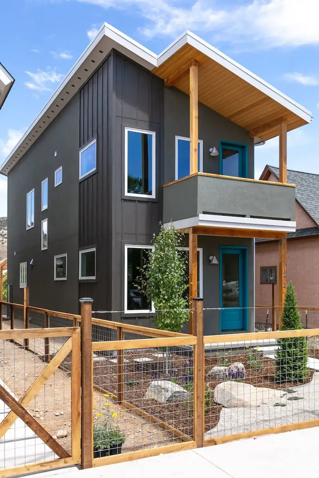 W 712 2nd Street 2, Salida