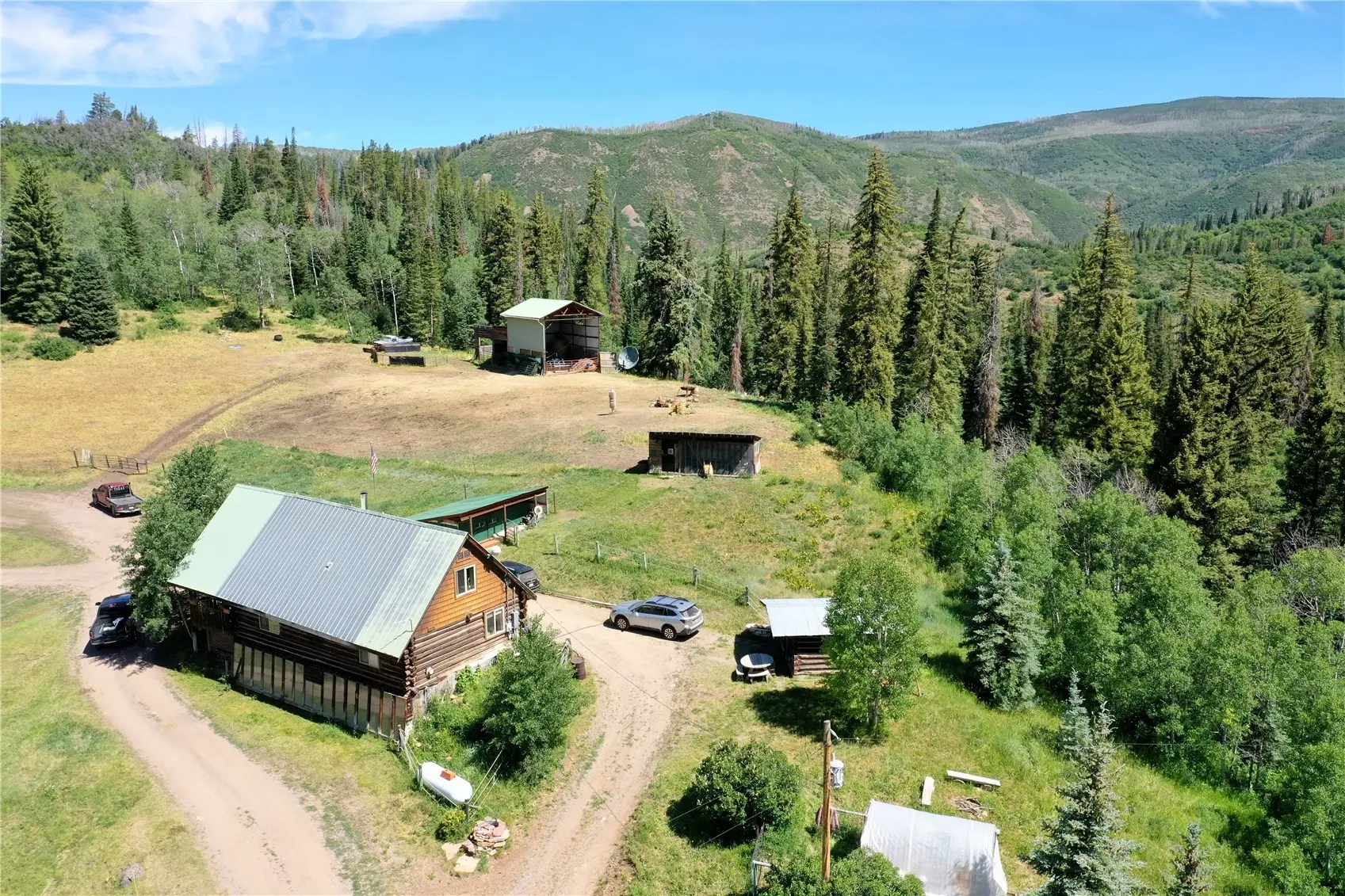 300 County Road 75, Meeker