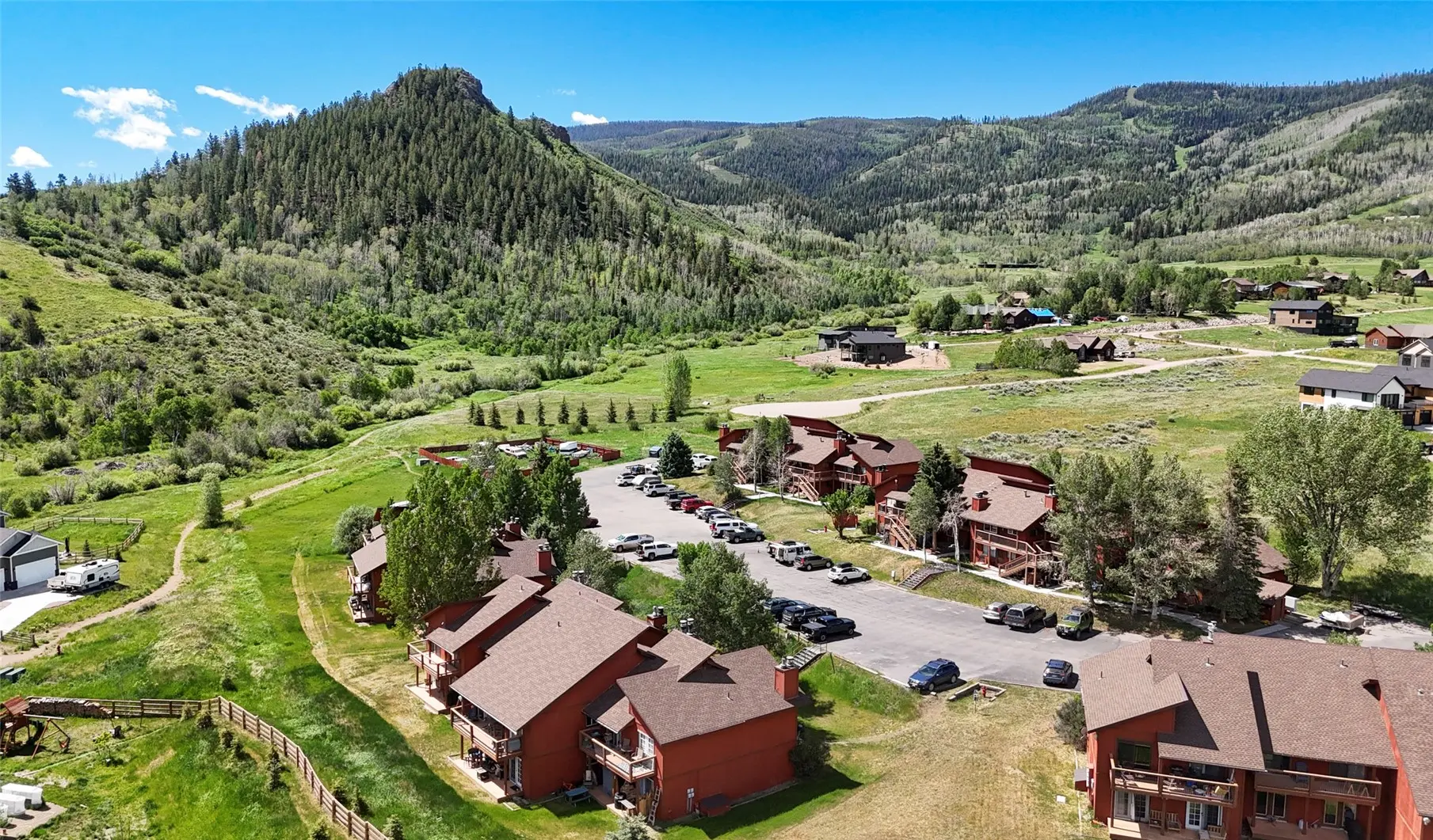 23800 Cr16 407, Oak Creek
