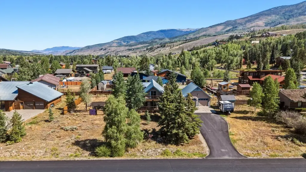 460 Clayton Road, Silverthorne