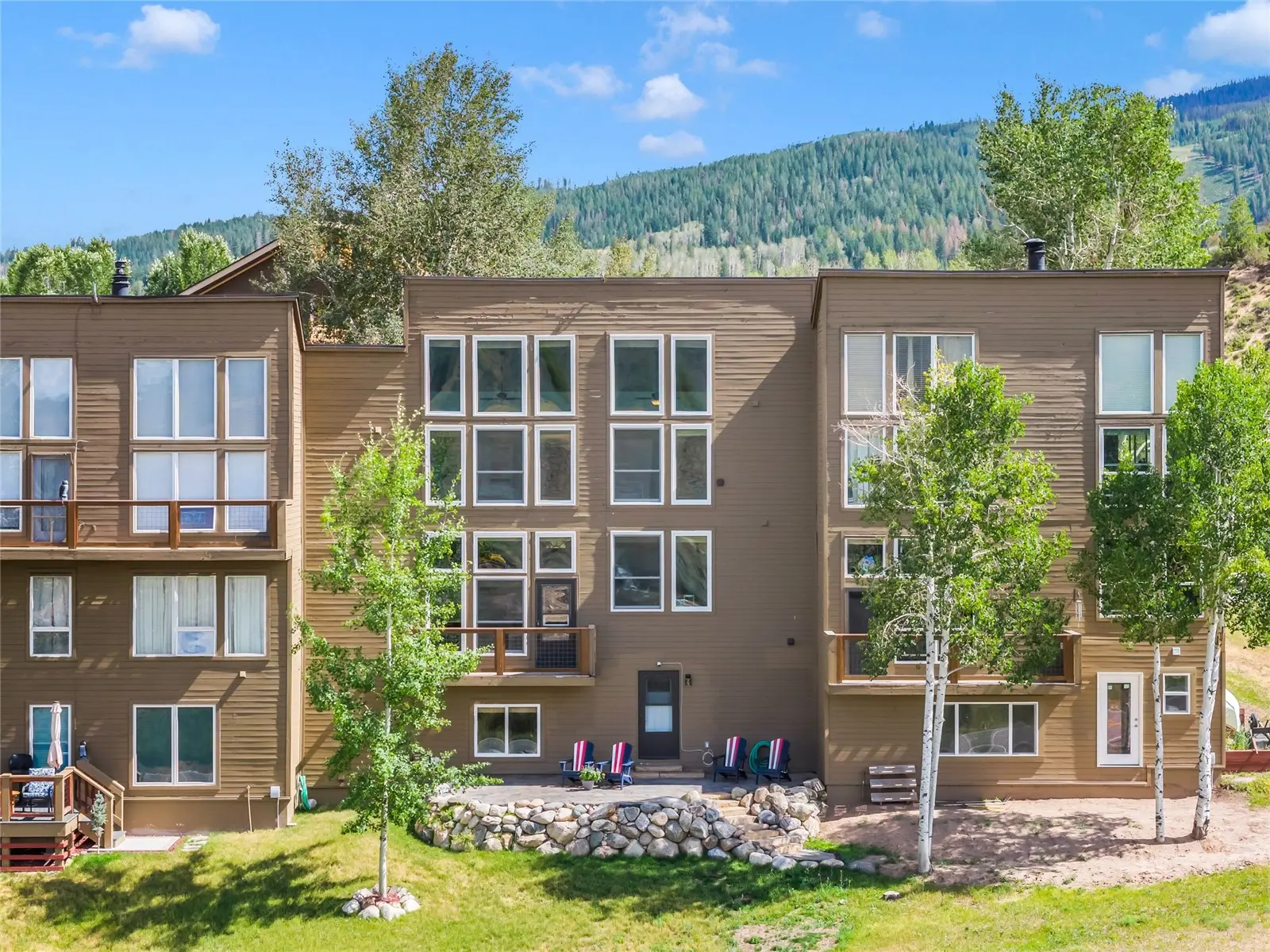 30351 County Road 16 505, Oak Creek