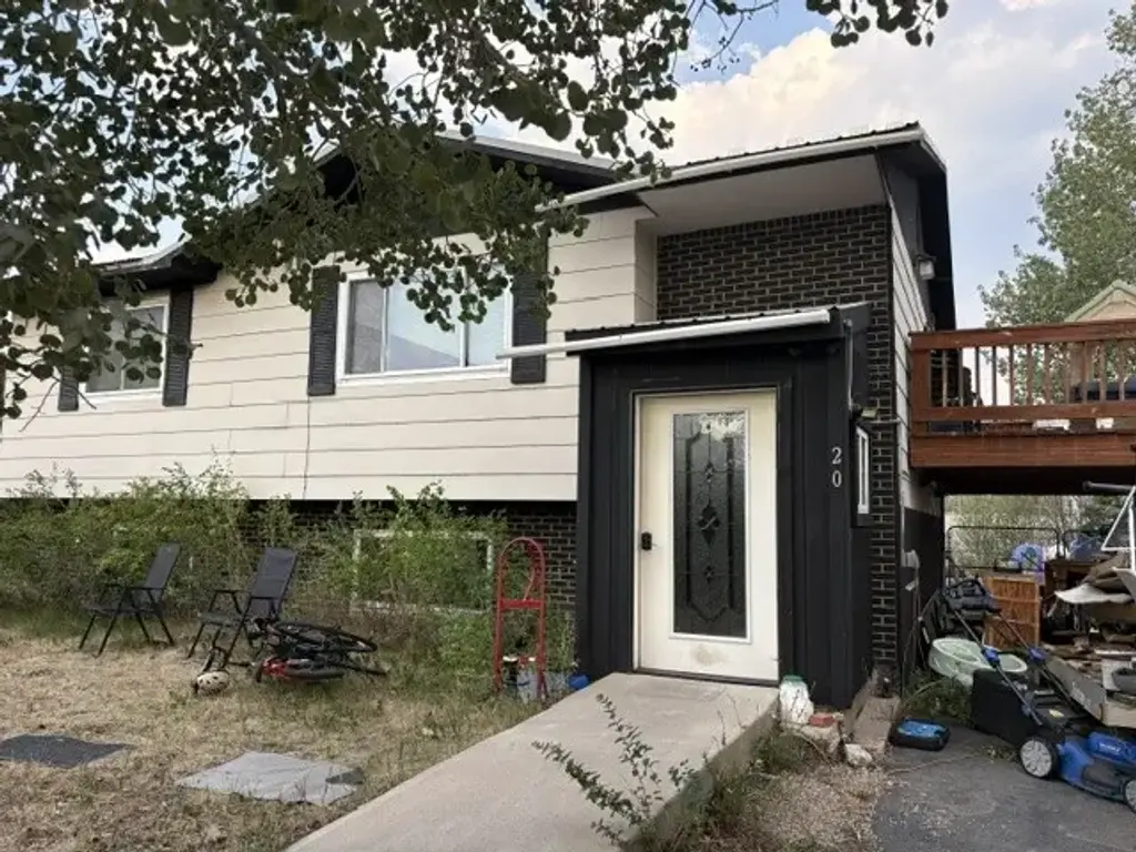 220 20th, Kremmling