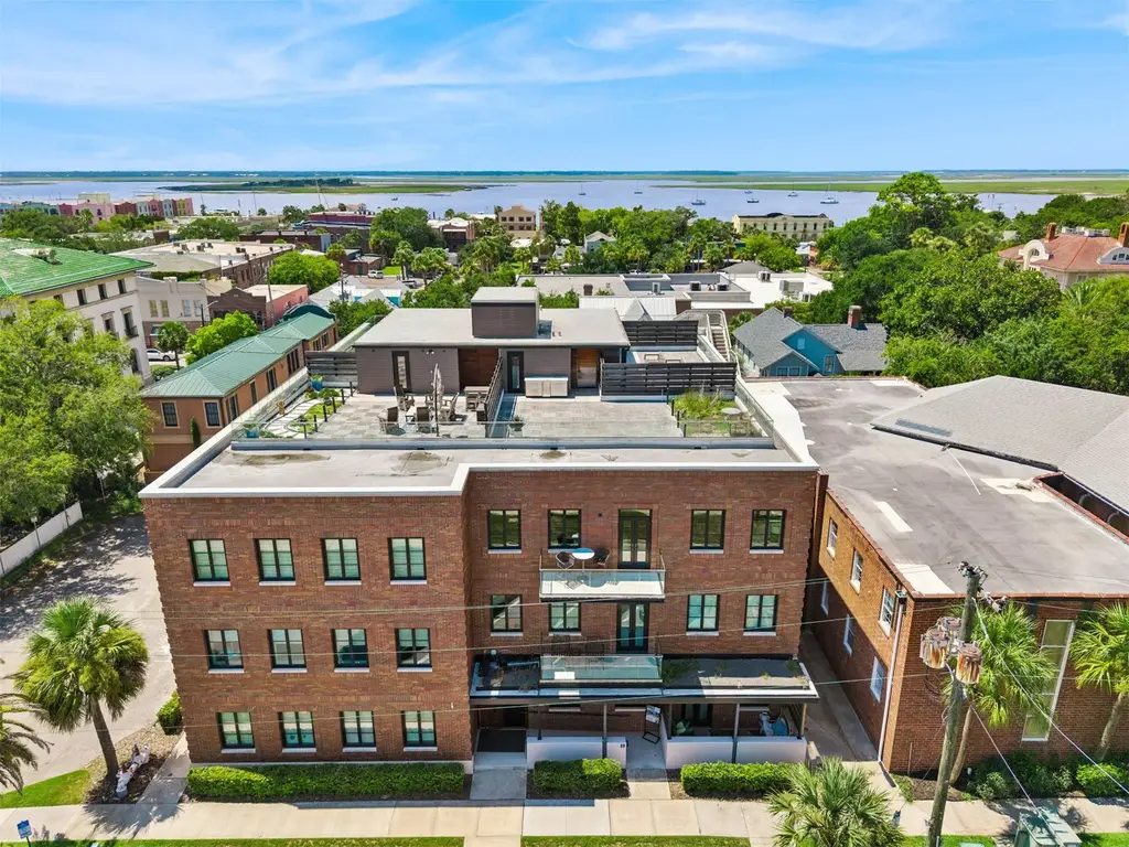 N 19 5th Avenue 2100, Fernandina Beach
