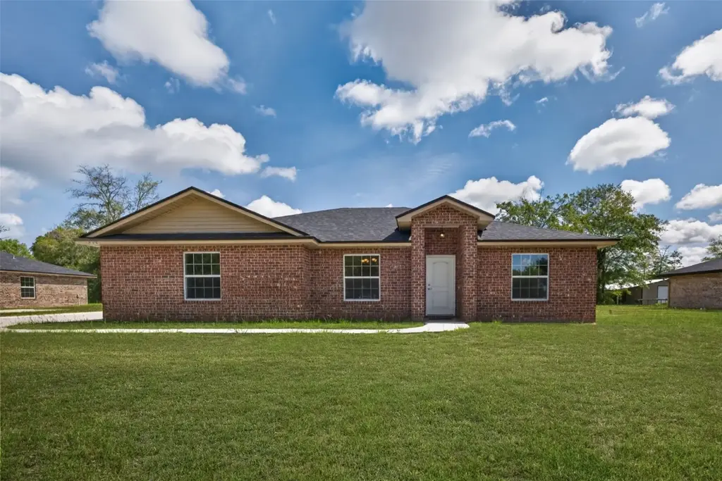 451616 Old Dixie Highway, Callahan