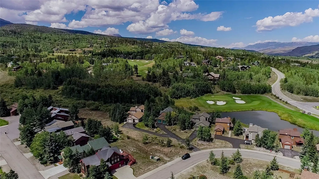 N 1641 Chipmunk Lane, Silverthorne