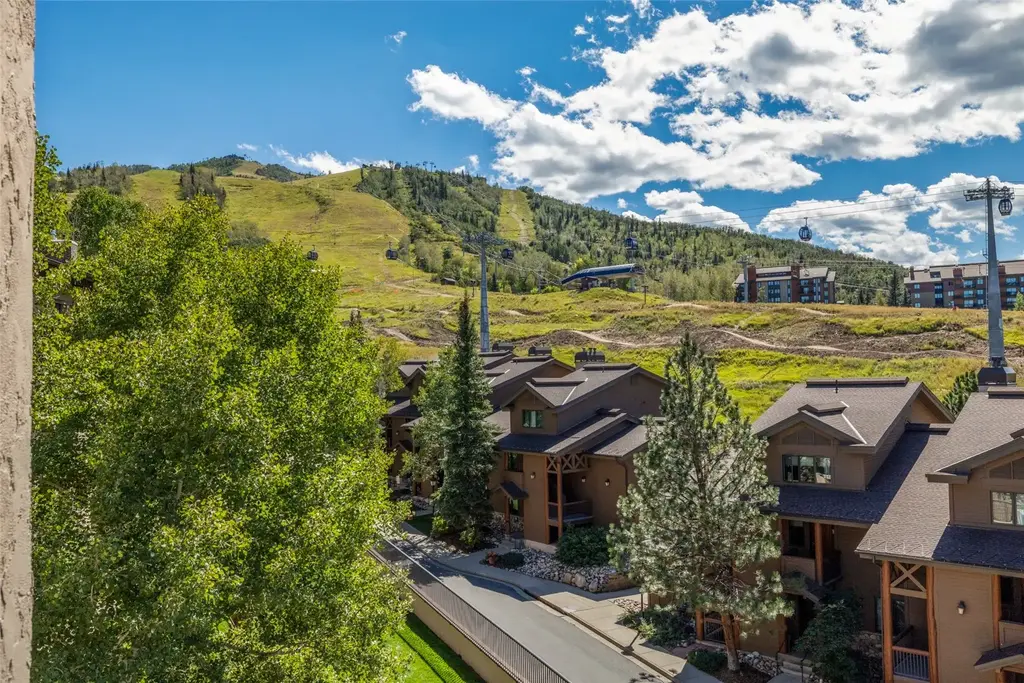 2215 Storm Meadows Drive 400, Steamboat Springs