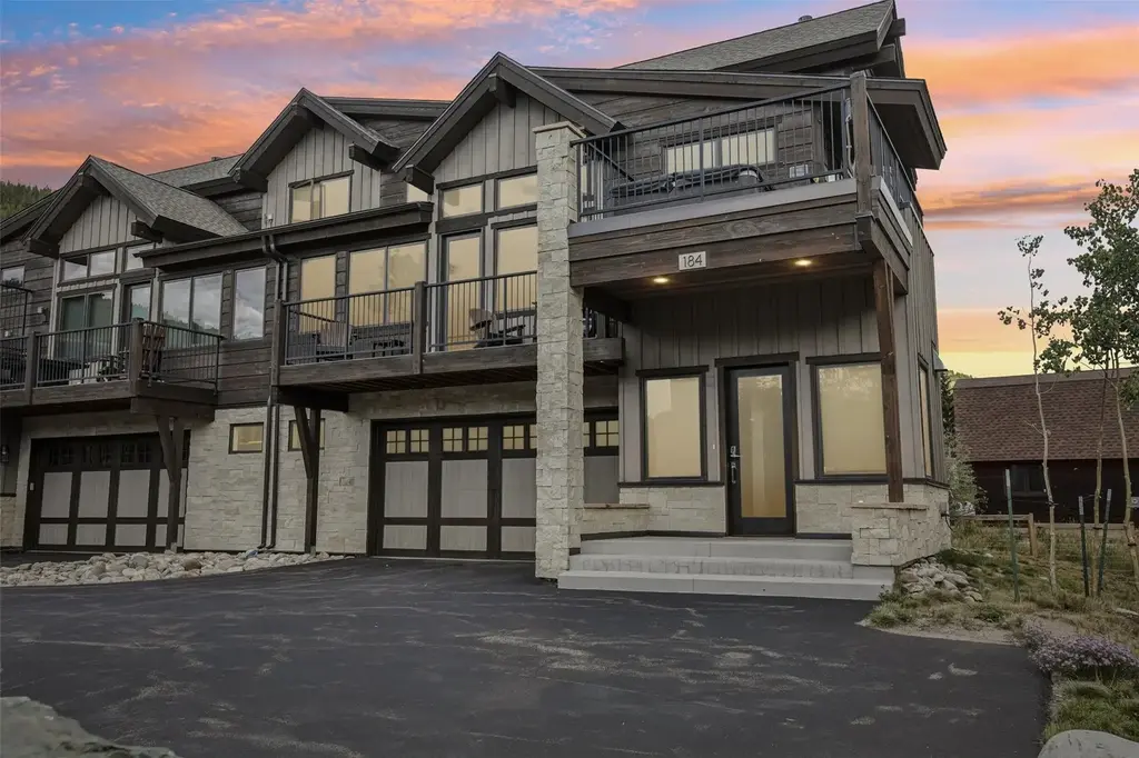 184 Caravelle Drive 20, Keystone