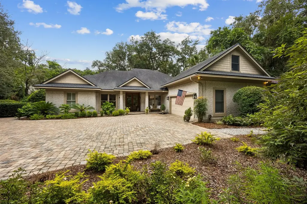 115 Sea Marsh Road, Fernandina Beach